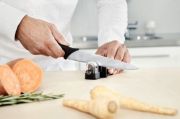 Кухонний ніж Fiskars Essential для чищення овочів 7 см Black 1065580, фото 3