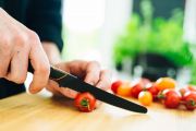 Кухонный нож Fiskars Edge для овощей 8 см Black 1003091, фото 6