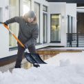 Скріпер для прибирання снігу Fiskars SnowXpert™ (1062828), фото 2