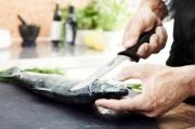 Кухонний ніж Fiskars Essential для чищення овочів 7 см Black 1065580, фото 2